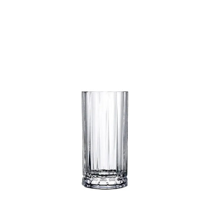 Verre à cocktail highball en cristal avec design facetté, idéal pour les cocktails longs comme le Gin Tonic ou le Mojito. Élégant et raffiné, parfait pour toutes les occasions.