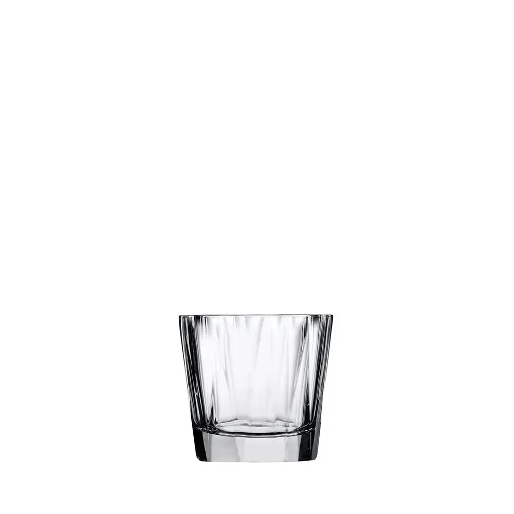 Ensemble de 4 verres de whisky Hemingway sur fond blanc.